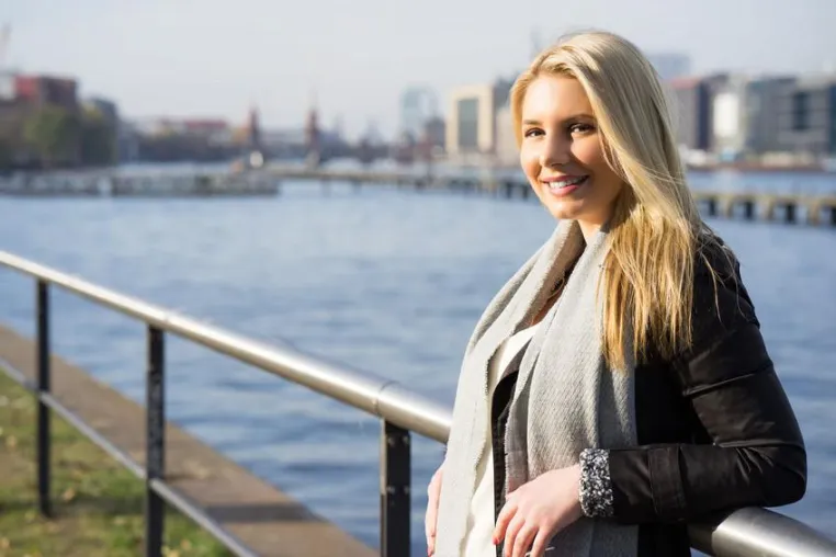 Black Label Immobilien reagiert nach Ausgang des Brexit Votums mit innovativen Jobangebot Bild: Black Label Immobilien reagiert nach Ausgang des Brexit Votums mit innovativen Jobangebot