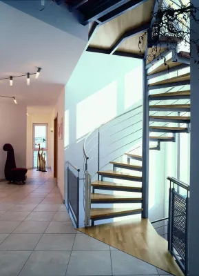 Bild: Inspiration aus der Antike - die Treppe als künstlerisches Raumobjekt