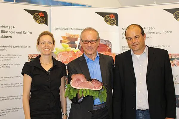 Schutzverband der Schwarzwälder Schinkenhersteller zeigt sich zufrieden mit der Entwicklung der Marke Bild: Schutzverband der Schwarzwälder Schinkenhersteller zeigt sich zufrieden mit der Entwicklung der Marke