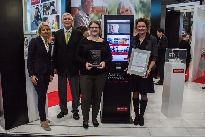 Bild: Marketing-Preis für smarte Hörakustiker verliehen: „Smart Hearing Award 2017“ für Hörgeräte Bonsel