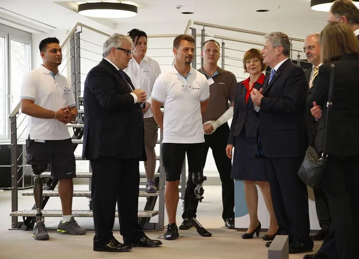 Bild: Joachim Gauck Gast bei Ottobock
