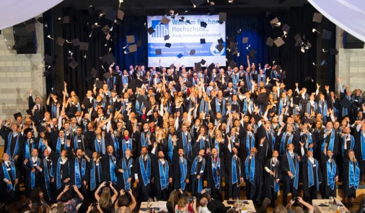 Absolventenfeier der Wilhelm Büchner Hochschule 2017 (Quelle: Wilhelm Büchner Hochschule)