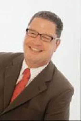 Bild: Das \"GARP Bildungszentrum für die IHK Region Stuttgart e.V.\" beruft Fredy Groth in ihren Dozentenkreis