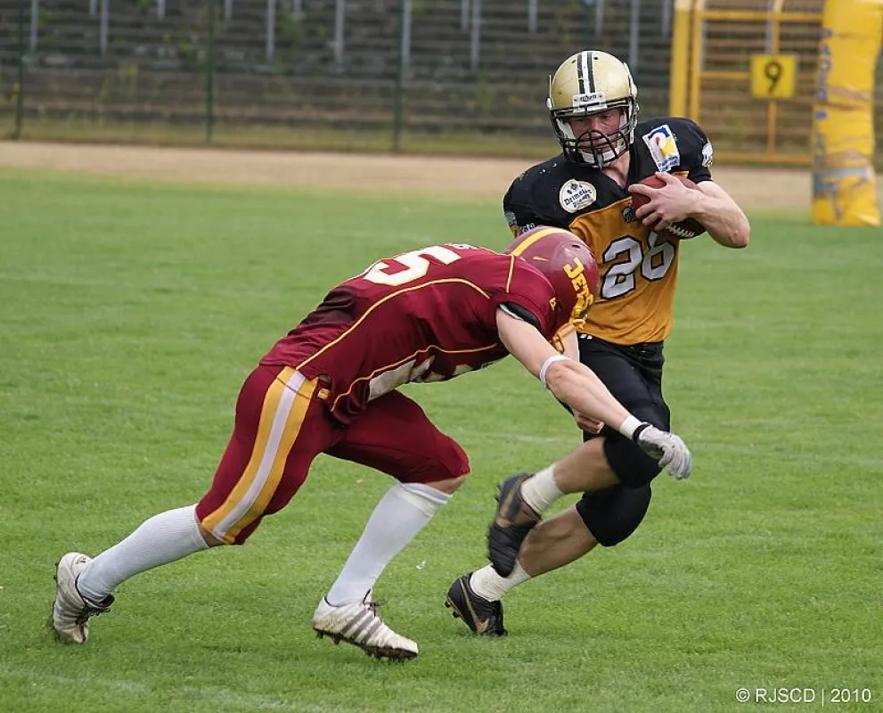Mit schnellen, unerwarteten Aktionen wollen die Dolphins am Wochenende punkten, so wie hier Running Back Daniel Greitens (29).