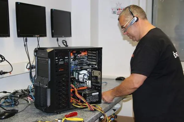 PC Service "Handmade aus Magdeburg" Bild: PC Service "Handmade aus Magdeburg"