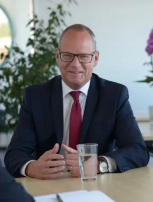 Bild: Dr. Daniel C. Schmid gründet Beratungsunternehmen für Marketing und Kommunikation
