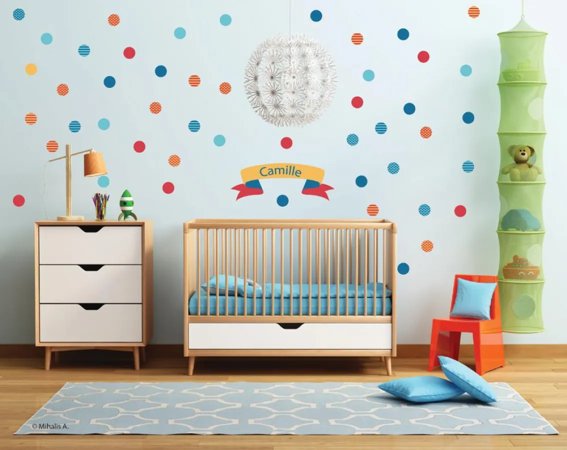 Polka Dots und weitere süße Ideen von StickerKid bringen Persönlichkeit in jedes Kinderzimmer