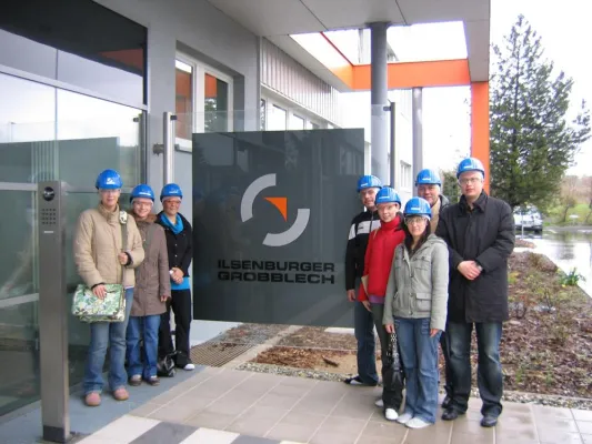 Bild: Theorie trifft Praxis im Personalmanagement