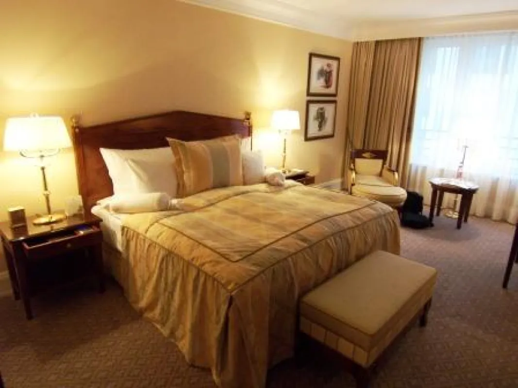 Ritz Carlton Berlin - www.first-class-and-more.de