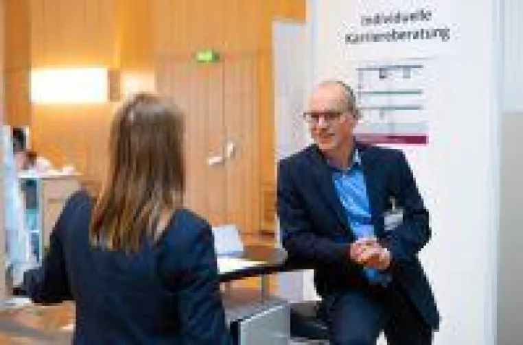 Bild: Karriereberatung für Ingenieure bei den VDI Recruiting-Tagen 2019 in Nürnberg und München