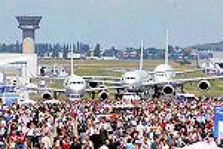 Bild: ABAS stellt bei der 47. Paris Air Show aus