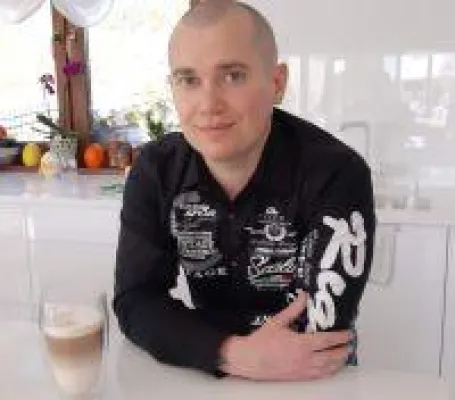 So einfach und natürlich funktioniert Schönheitspflege ohne schmerzhafte OP wirklich Bild: So einfach und natürlich funktioniert Schönheitspflege ohne schmerzhafte OP wirklich