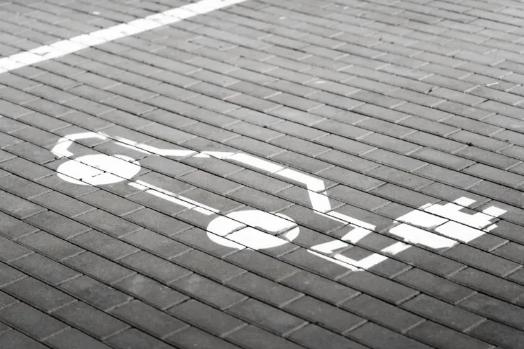 Bild: Elektromobilität neu gedacht: Wie Elaris AG mit innovativer Software die Branche revolutioniert