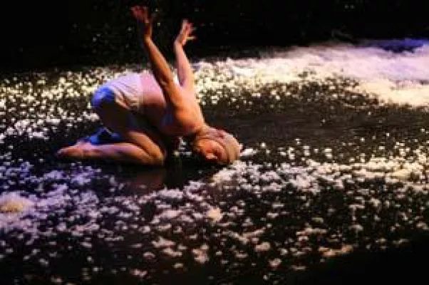 Bild: Das Kurztanzfestival LUCKY TRIMMER präsentiert sieben Deutschlandpremieren in den Sophiensaelen Berlin