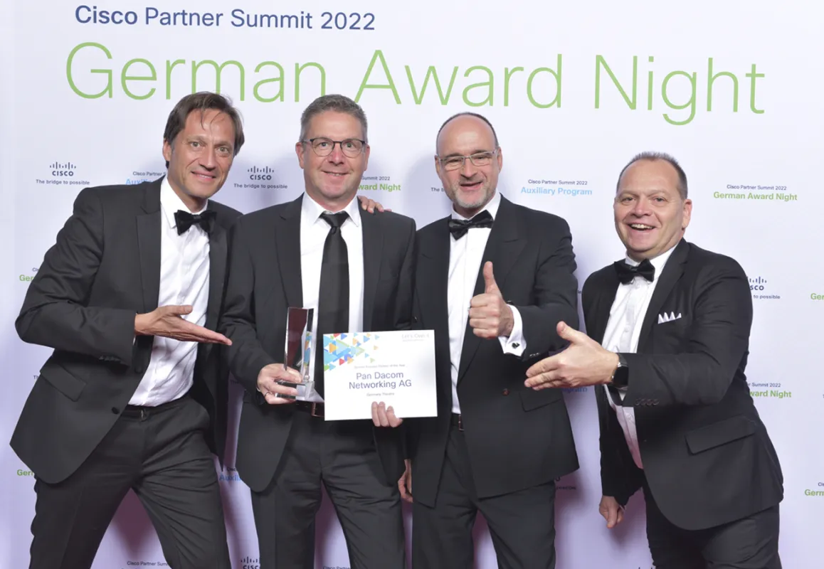 Übergabe Award 2022