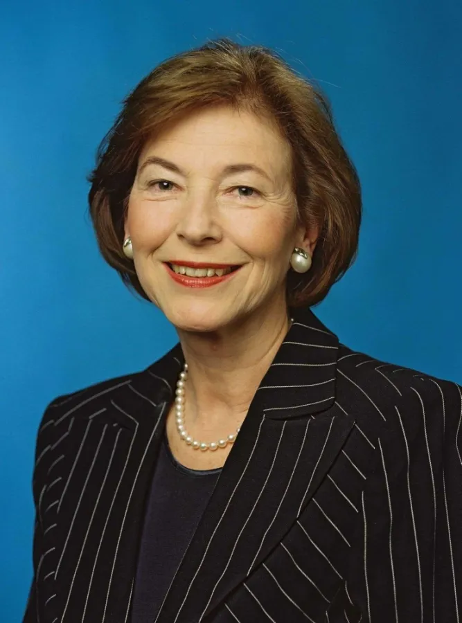 Eva Luise Köhler - Schirmherrin von JUGEND HILFT!