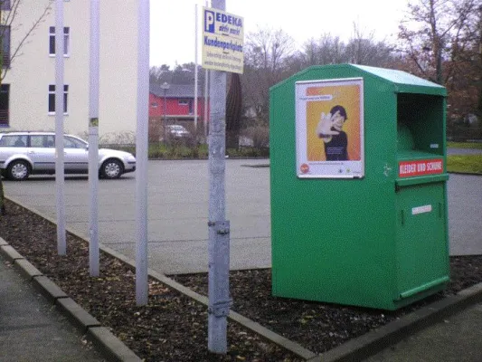 Neue Plakateflächen für "Böller-Kampagne" in Berlin zur Verfügung gestellt Bild: Neue Plakateflächen für "Böller-Kampagne" in Berlin zur Verfügung gestellt