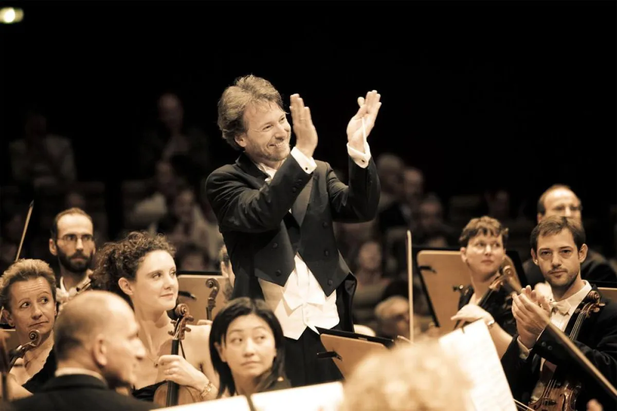 Marc Albrecht und die Straßburger Philharmoniker (c) Marco Borggreve