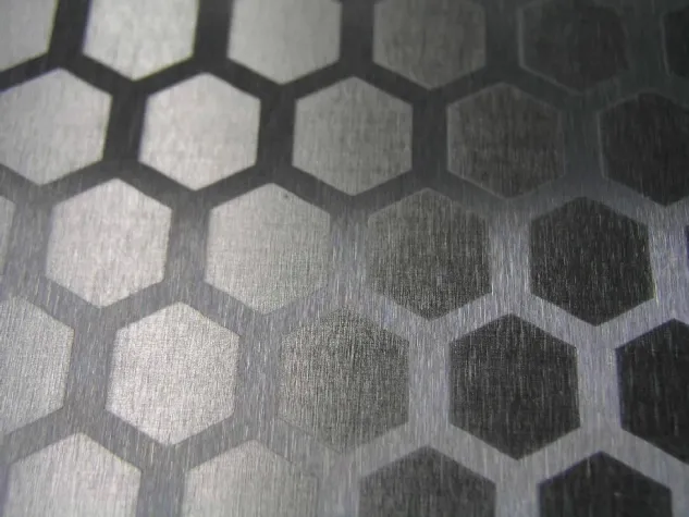 Neue entwickelte Designschliffe von INOX auf der ALUMINIUM 2010 Bild: Neue entwickelte Designschliffe von INOX auf der ALUMINIUM 2010