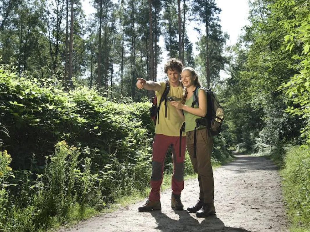 Raus in die Natur, ohne viel Zeit mit dem Durchforsten von Wanderführern und Webseiten zu verbringen – das ermöglicht komoot