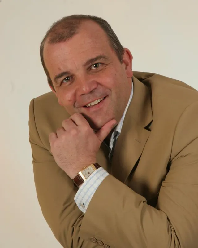 Online-Marketer Mag. Horst Greifeneder veröffentlicht Buch über Erfolgreiches Suchmaschinen-Marketing.