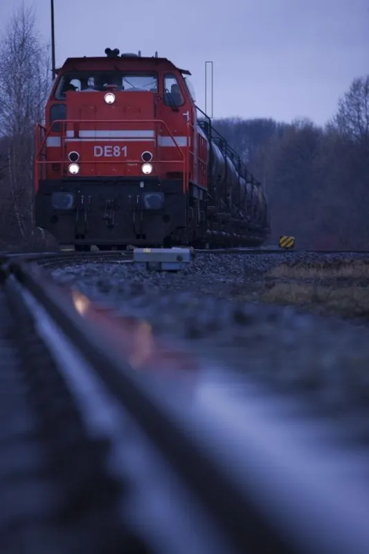 Auf Fahrt - eine Güterlok der HGK