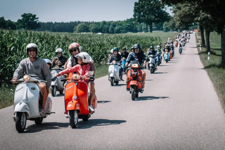 Bild: Vespa & Lambretta Joyride 2022 by SIP Scootershop