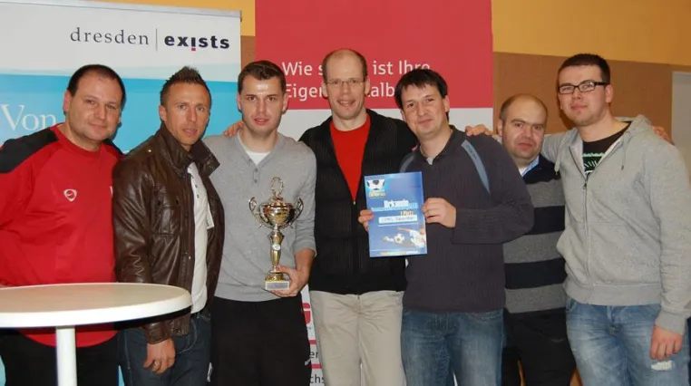 Fraunhofer-IPMS gewinnt den 3. SoccerCup Bild: Fraunhofer-IPMS gewinnt den 3. SoccerCup