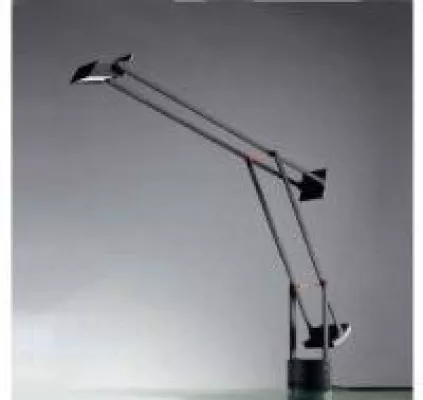 Bild: Artemide - Das non plus Ultra der italienische Designerleuchten