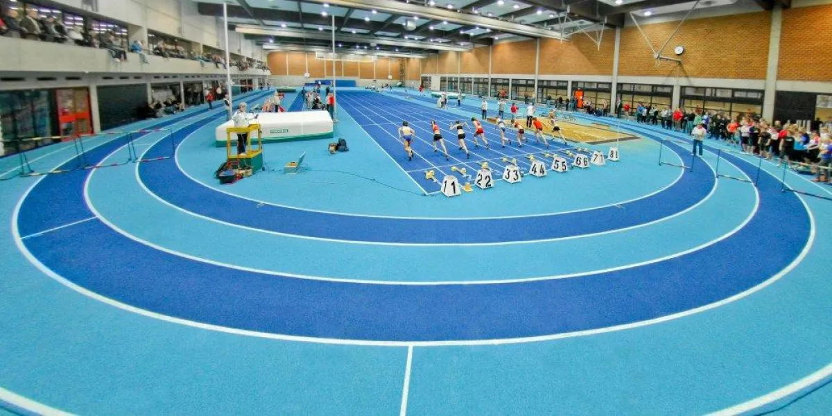 Die Sanierung des Sportleistungszentrums in Hannover ist geglückt. Die Sporthallte strahlt dank einem Re-Topping in neuem Glanz.