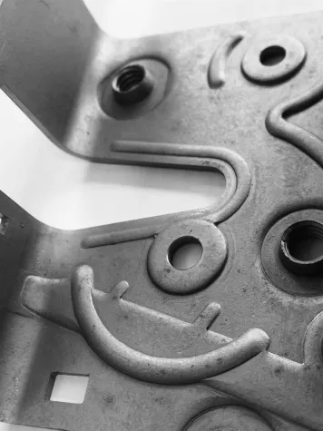 Bild: PROTOYPENFERTIGUNG IN DER STANZ- UND UMFORMTECHNIK