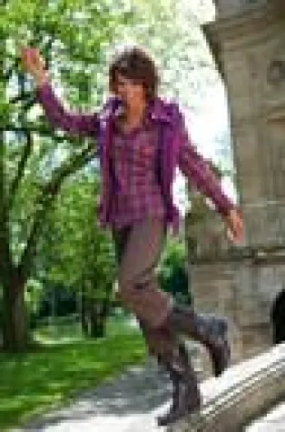 Bild: Trend - Beerentöne für drunter und drüber - Die Mode bei NKD macht Appetit auf die neue Saison