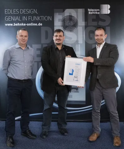 Bild:  Telecom Behnke GmbH erhält CrefoZert zum ersten Mal 