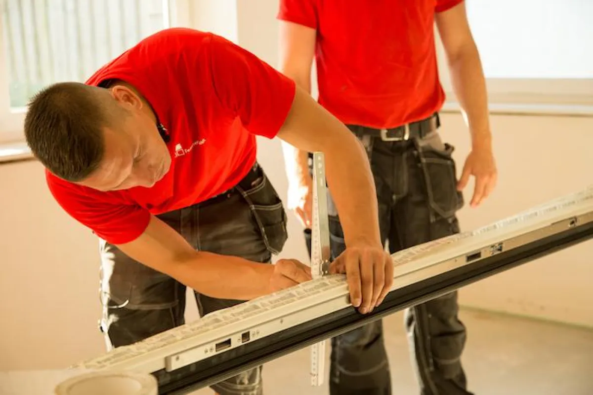 Der Austausch von Fenstern und Türen ist bei Fenster Knaut aus Geilenkirchen auch im Winter möglich.