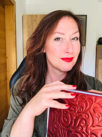 Wechseljahresbeschwerden immer früher – Warum bereits Frauen Mitte 30 betroffen sind Bild: Wechseljahresbeschwerden immer früher – Warum bereits Frauen Mitte 30 betroffen sind