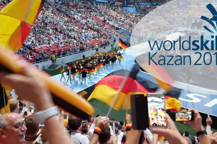 Bild: Deutsche Pflegenationalmannschaft mit Europameisterin Elisabeth Hölscher zur WM 2019 angetreten