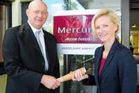 Frischer Wind im Mercure Hotel Düsseldorf Airport - Ludmila Zelena übernimmt die Verantwortung Bild: Frischer Wind im Mercure Hotel Düsseldorf Airport - Ludmila Zelena übernimmt die Verantwortung