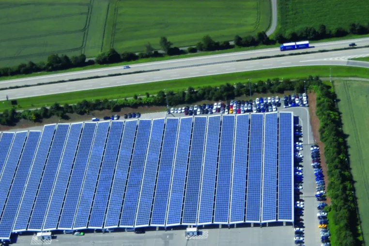 Photovoltaikanlagen der PT Energiefonds Dingolfing GmbH & Co. KG erfolgreich verkauft Bild: Photovoltaikanlagen der PT Energiefonds Dingolfing GmbH & Co. KG erfolgreich verkauft