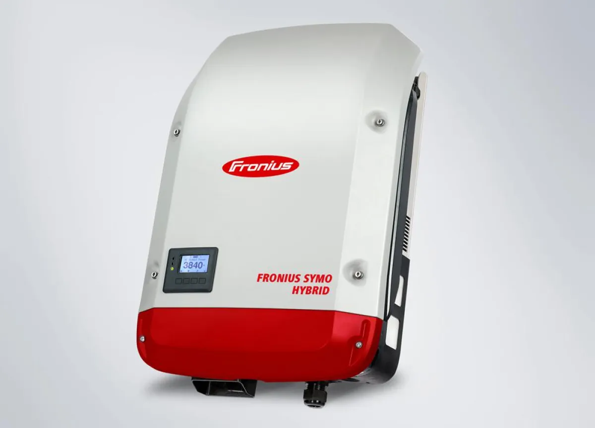 Der SnapINverter Fronius Symo Hybrid – die individuelle Speicherlösung für 24 Stunden Sonne.