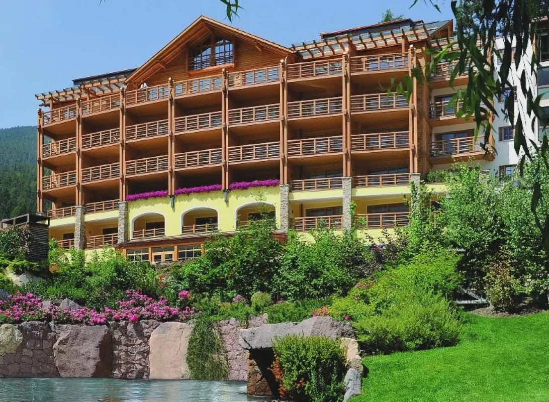 Außenansicht des ADLER BALANCE Medical Spa 6 Health Resort