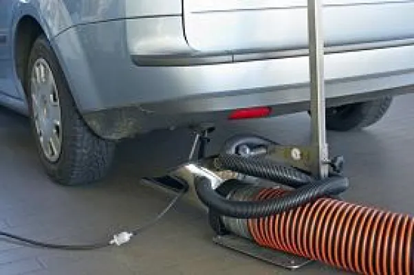 Bild: Geteilte Meinung zur VW Abgasthematik