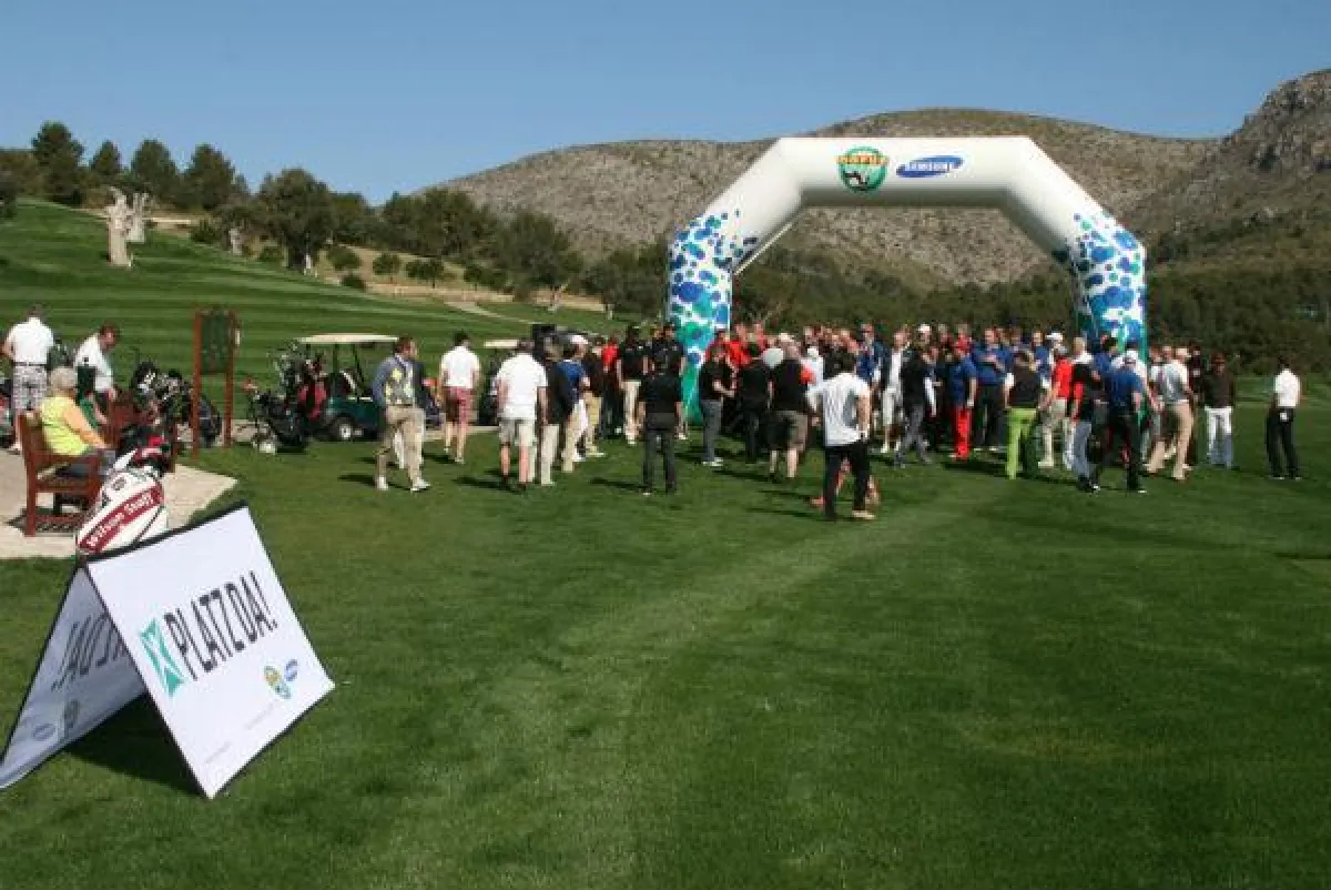 Display-Max Sportmarketing Ausstattung für GOFUS