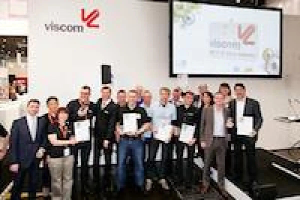 Messegesellschaft Reed Exhibitions (?) vergab ihren prestigeträchtigen Viscom Best of 2013 Award