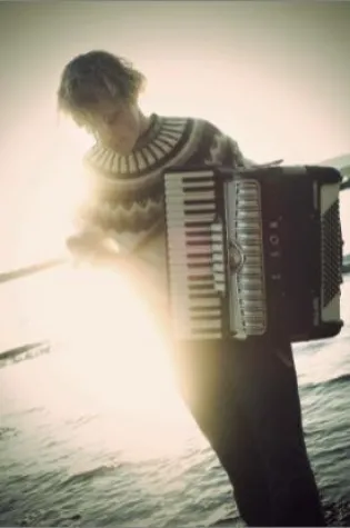 Bild: Moddi auf Tour mit Angus & Julia Stone