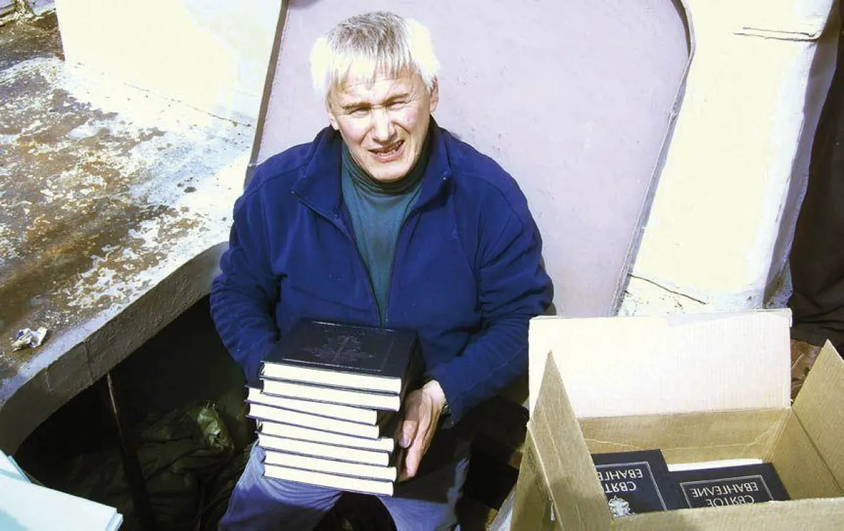 Alexej Bulatov auf dem Schiff vor dem Landgang