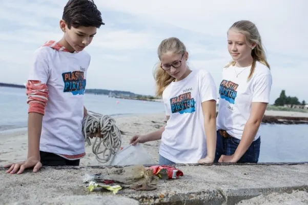 Bild: „Plastikpiraten“ finden viel Müll an deutschen Flüssen