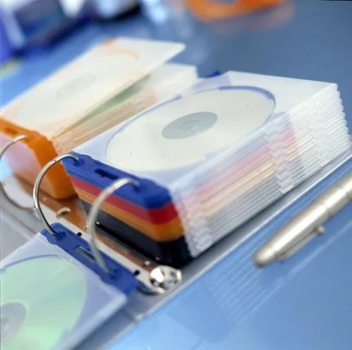 Bild: Verpackungsspezialist ejector erweitert Produktpalette und senkt Preise für hochwertige DVD-Hüllen