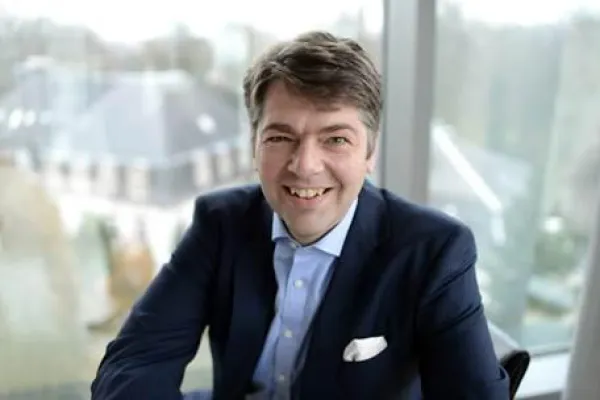 Lutz Overlack wird Head of Sales bei BLI - Banque de Luxembourg Investments Bild: Lutz Overlack wird Head of Sales bei BLI - Banque de Luxembourg Investments