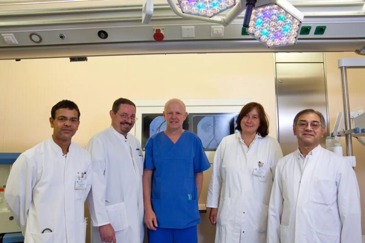 Dr. Braganza und sein Team der Gefäßchirurgie freuen sich auf den Gefäßtag 2011