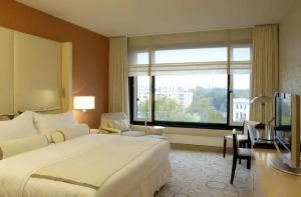 Bild: Vier Varta-Diamanten für Grand Hotel Esplanade Berlin